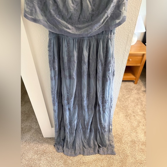 Pinkblush Lace Maxi Dress in Blue / Bump friendly! - Picture 8 of 11